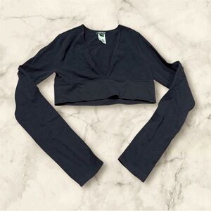 Goth Black Dee V Neck Sleeve Crop Top Shirt Casual Grunge Trendy M Target